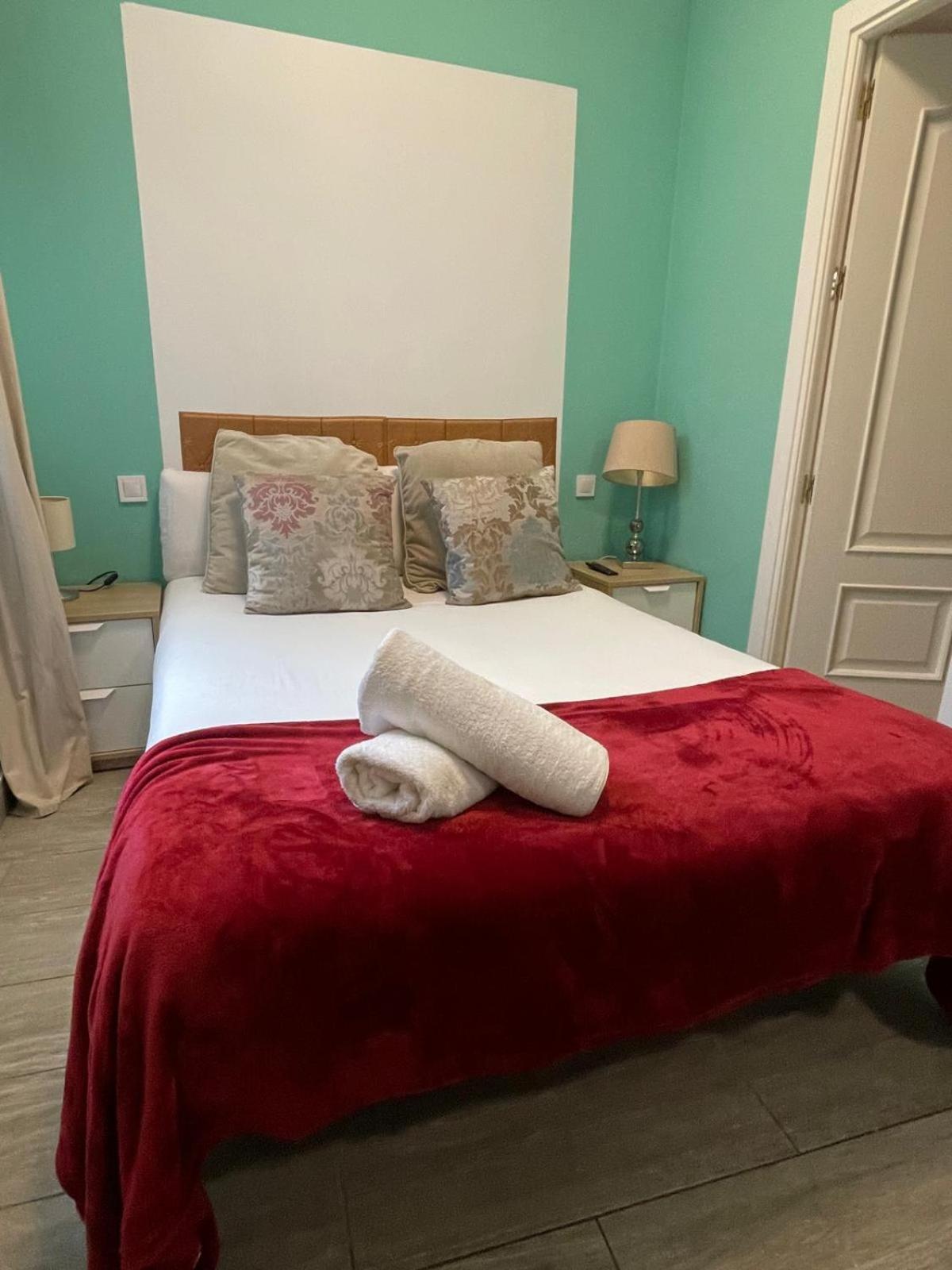 Apartment In The Center Of Madrid Esterno foto
